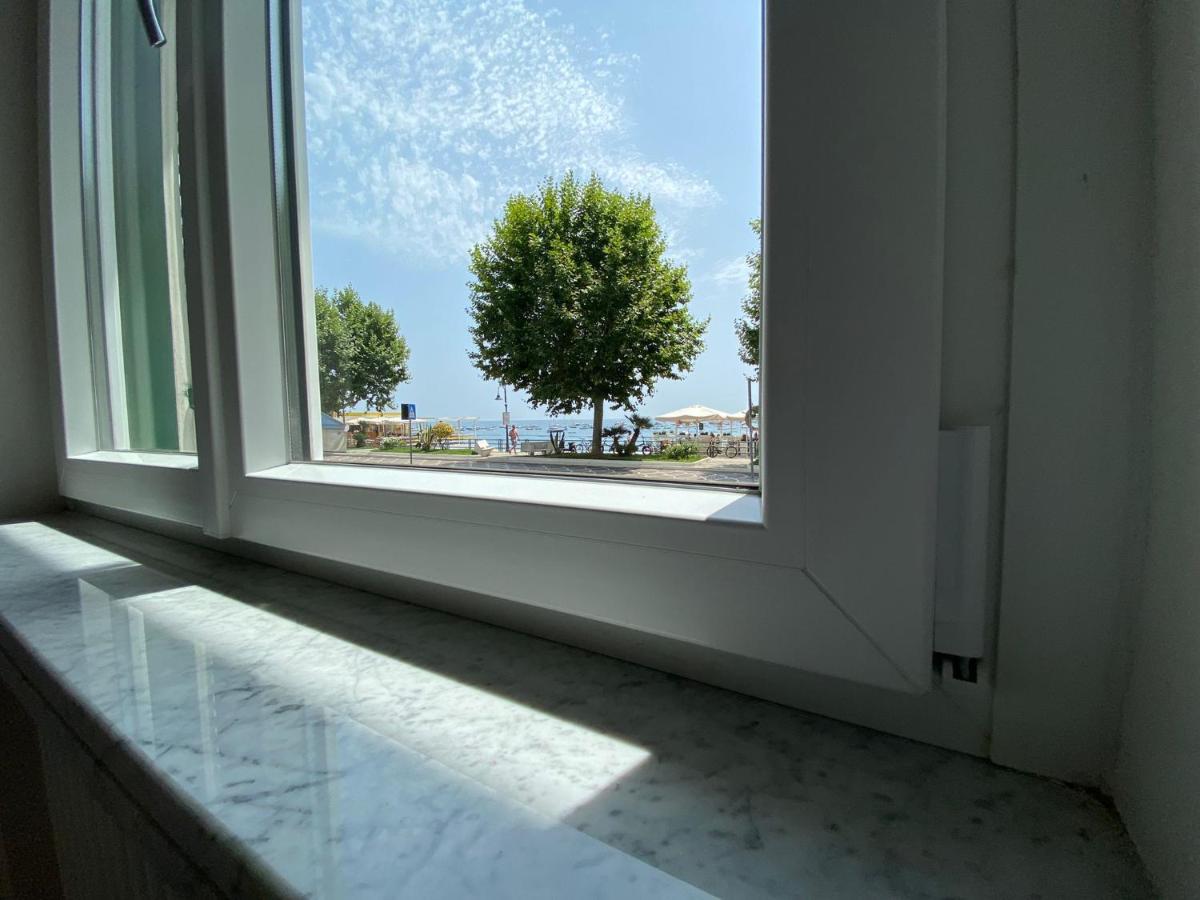 Sinonda Luxury Apartment Майори Екстериор снимка