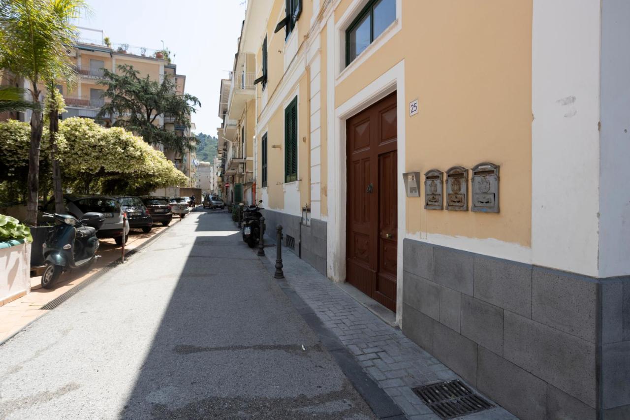 Sinonda Luxury Apartment Майори Екстериор снимка